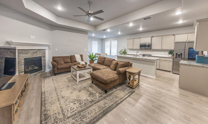 Property Photo: 7612 61st Street TX 79407
