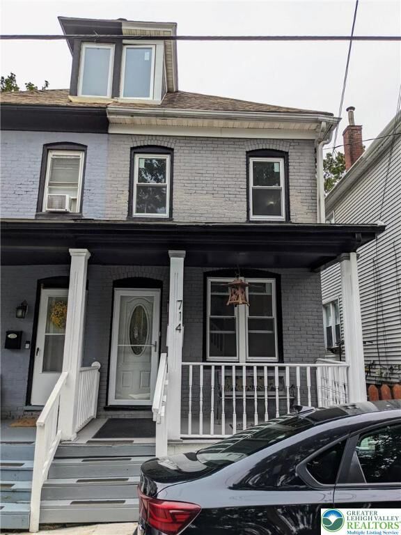 Property Photo:  714 Pearl Street  PA 18042