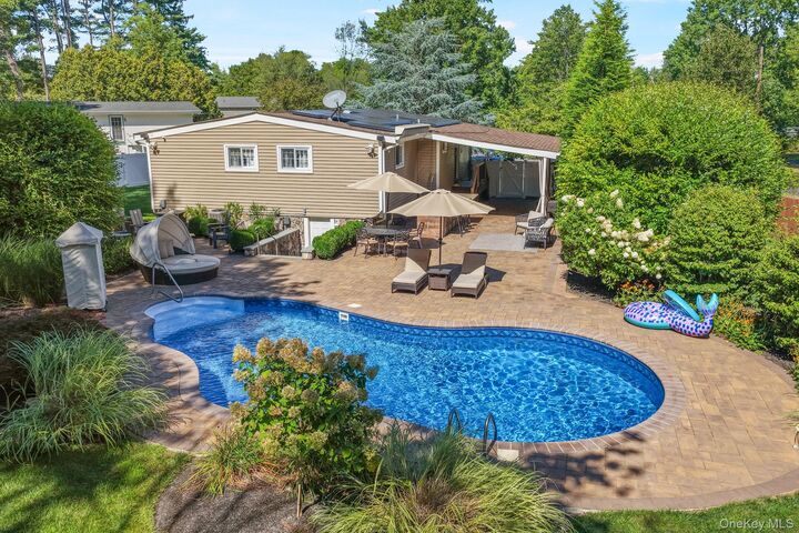 6 Gloria Court  New City NY 10956 photo