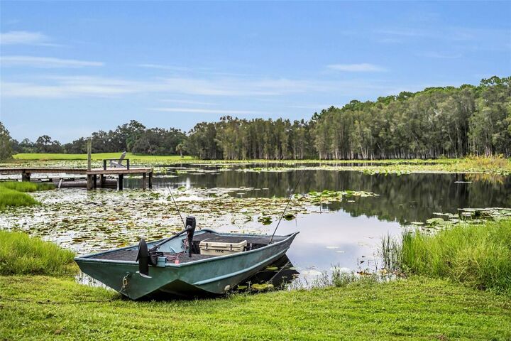 Property Photo: 158 Pine Isle Drive FL 32773