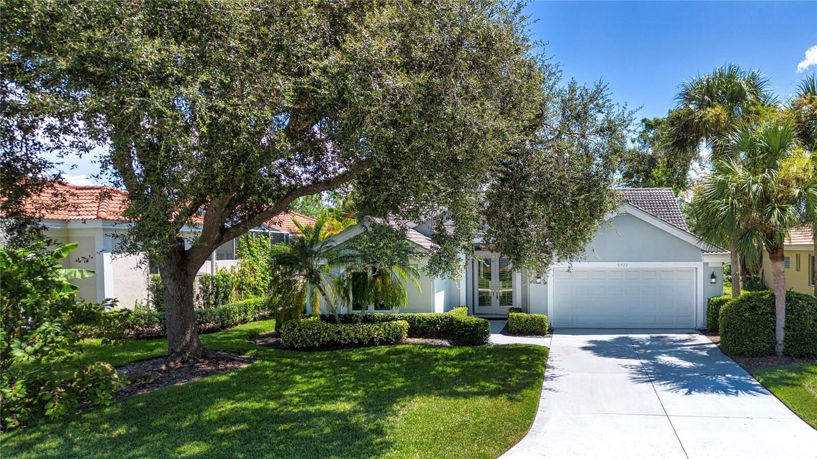 Property Photo:  8722 54th Avenue E  FL 34211 