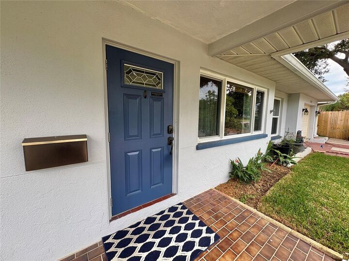 Property Photo:  4210 25th Avenue N  FL 33713 