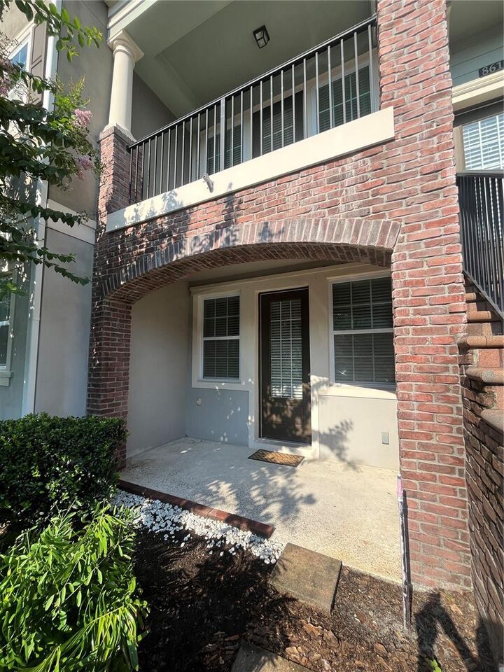 Property Photo: 861 Taramundi Drive FL 32765