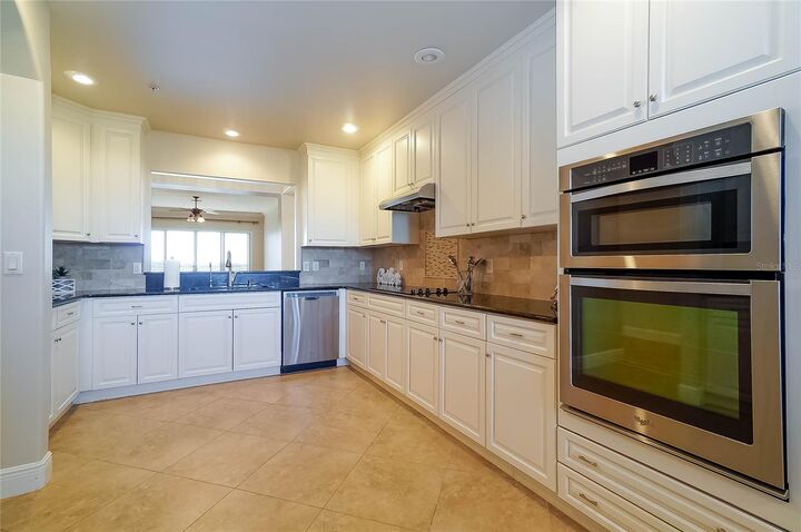 Property Photo: 8755 The Esplanade 114 FL 32836
