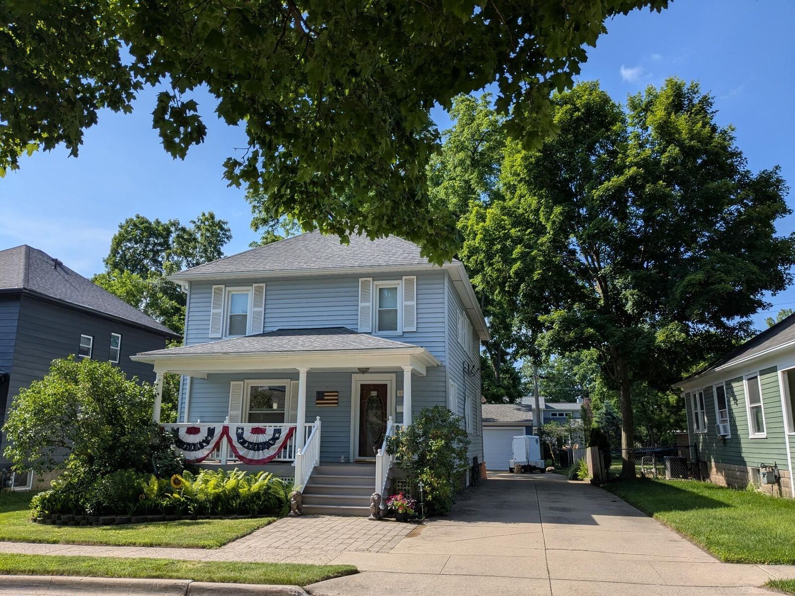 Property Photo:  193 W Lafayette Street  MI 48065 