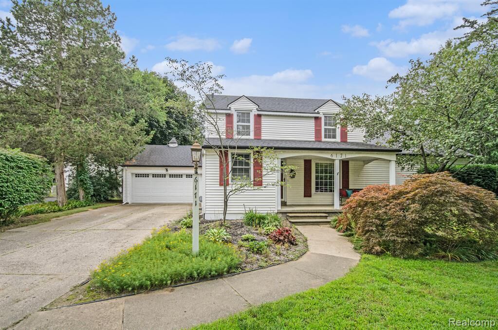 Property Photo: 6171 S Main Street MI 48346 2364