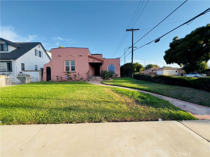Property Photo: 656 W 117th CA 90044