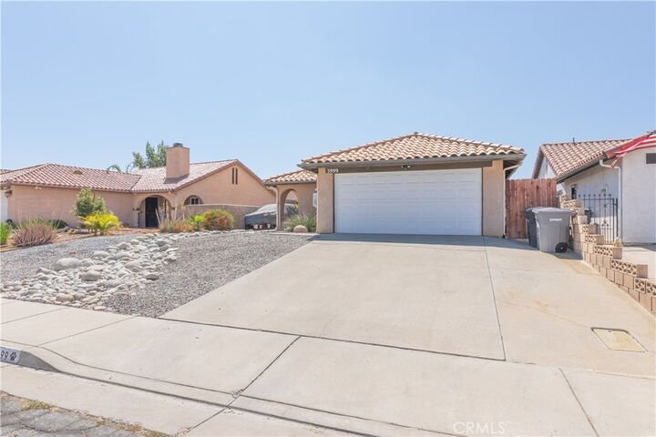 Property Photo: 3999 Roxbury Drive CA 92545