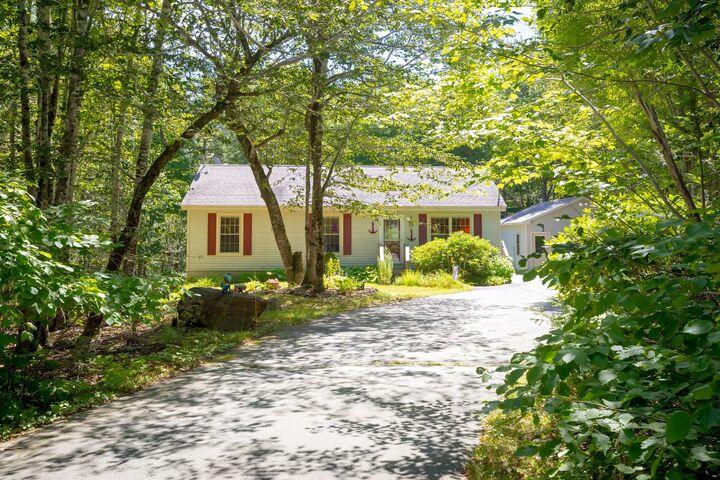 Property Photo:  58 Bridgetwin Road  ME 04605 