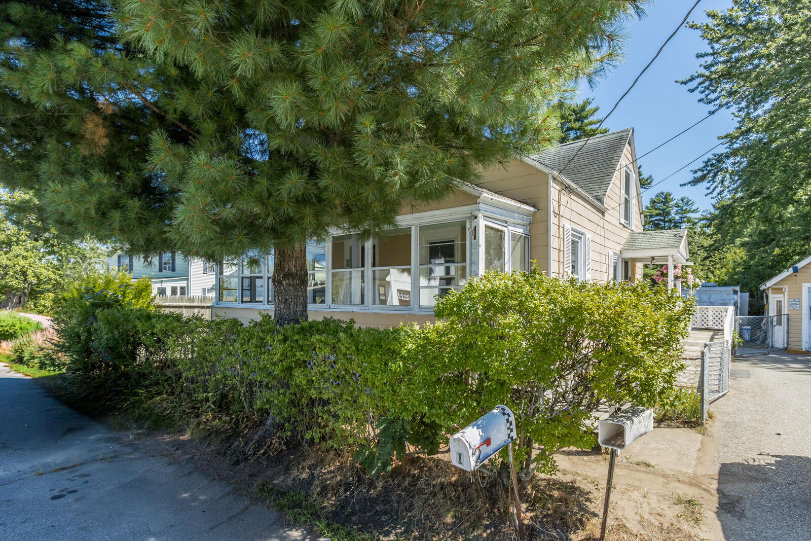 Property Photo: 1 Melvin Avenue ME 04064