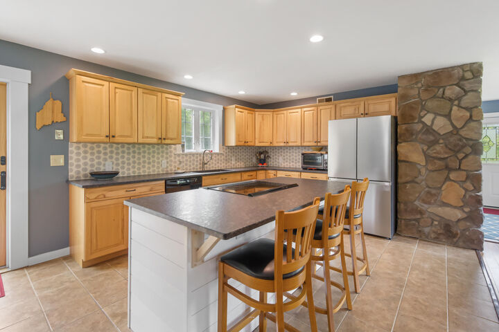 Property Photo: 24 Granite Ledge Lane ME 04474