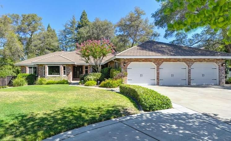 Property Photo:  7921 E Hidden Lakes Drive  CA 95746 