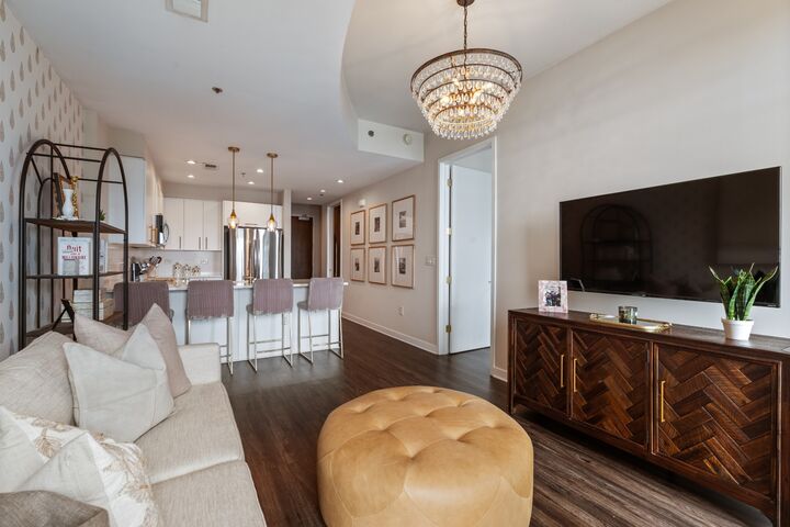 Property Photo: 1510 Demonbreun St 1012 TN 37203