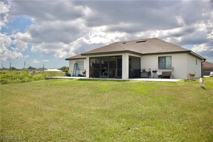 Property Photo: 2907 Donald Avenue S FL 33976