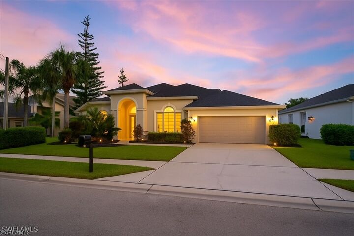 Property Photo: 193 Skipping Stone Lane FL 34119