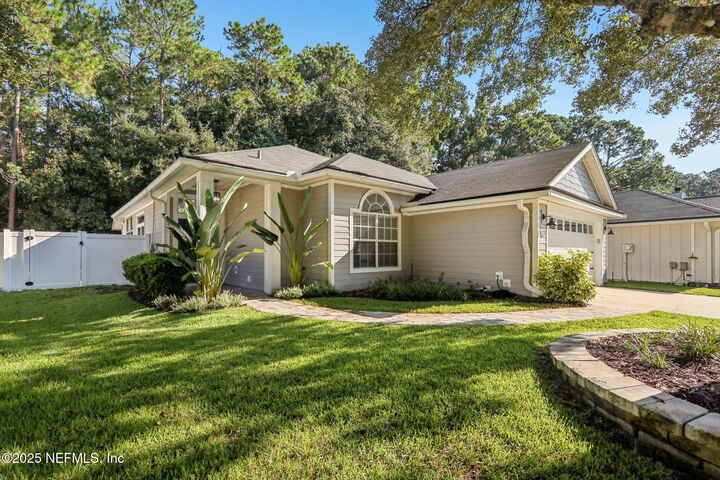 Property Photo:  681 Lockwood Lane  FL 32259 