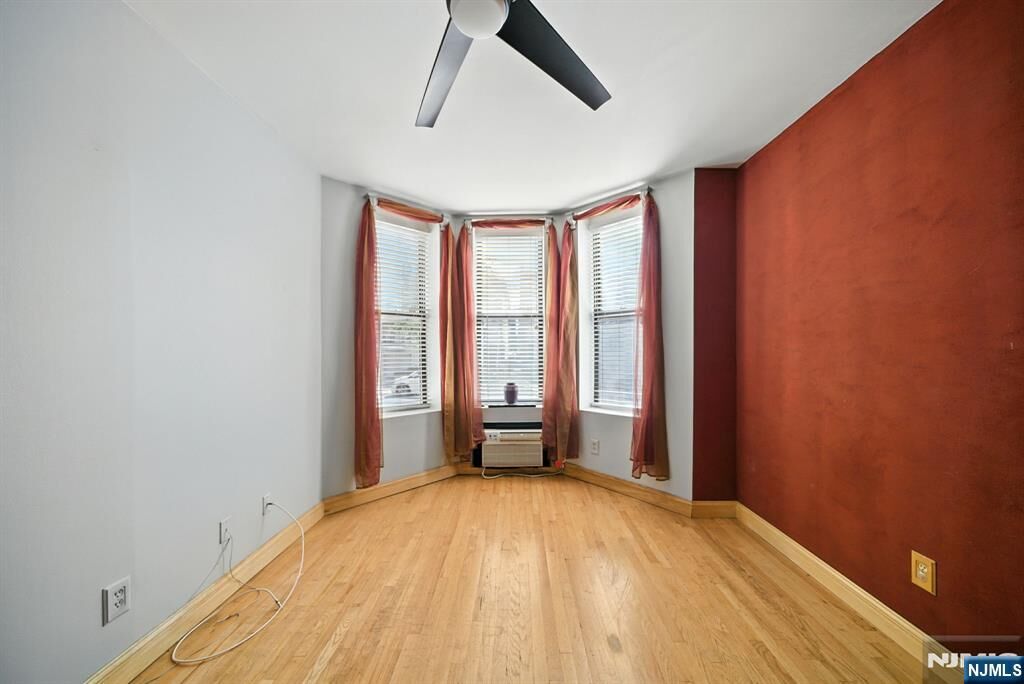 Property Photo: 224 48th 1G NJ OTHER