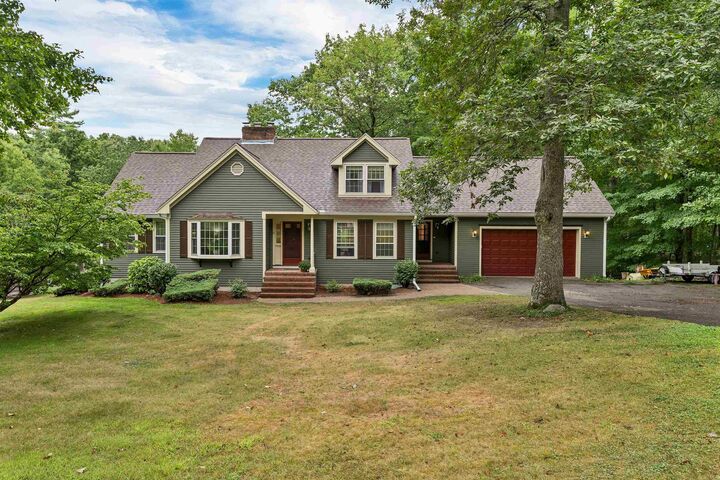 10 Independence Drive  Salem NH 03079 photo