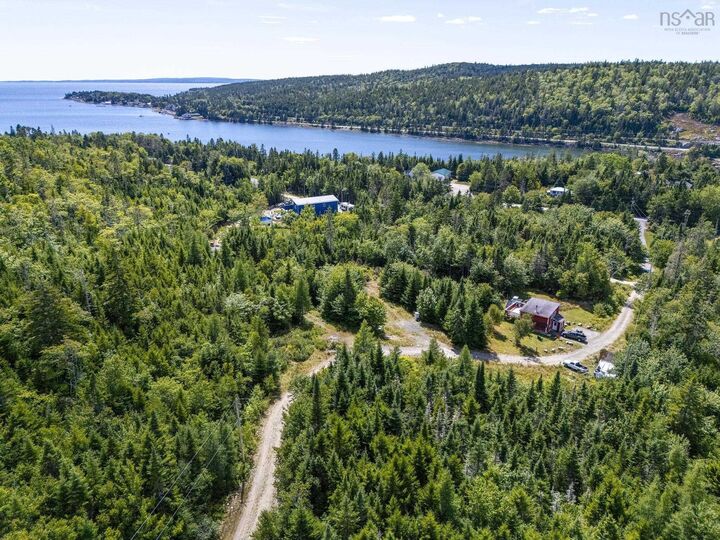 Property Photo: 7635 St Margarets Bay Road NS B3Z 4A7