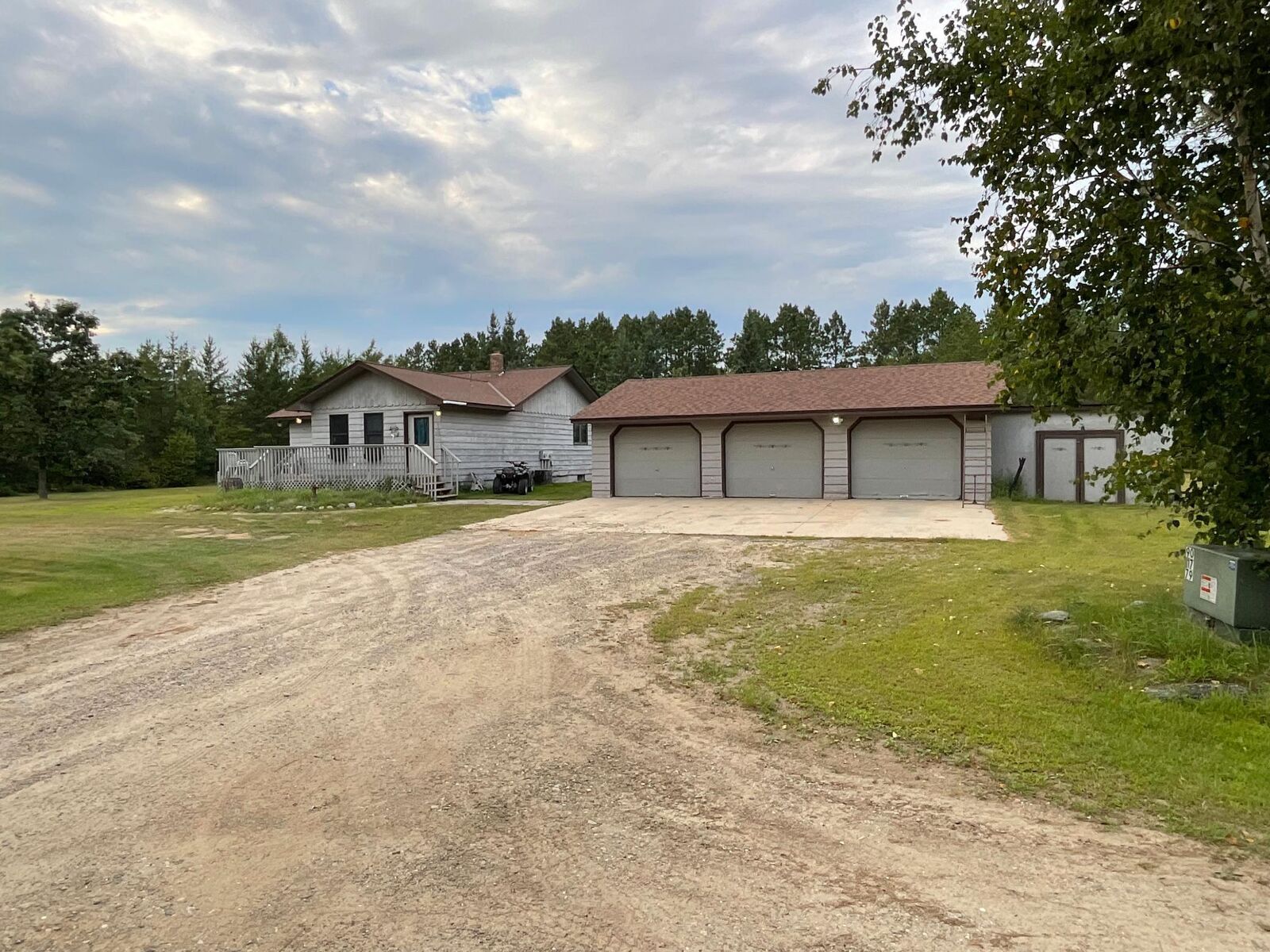 Property Photo: 37276 Willow Road N MN 56461