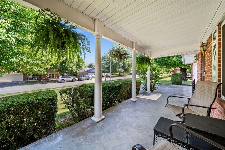 Property Photo: 807 Maple Street AR 72753