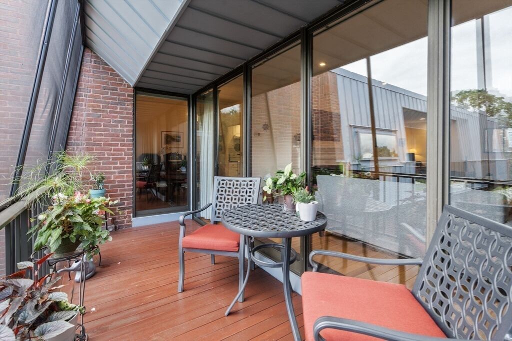 Property Photo:  65 Grove St 452  MA 02482 