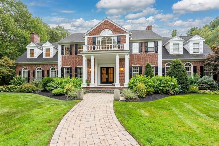 40 Grandview Rd  Chelmsford MA 01824 photo