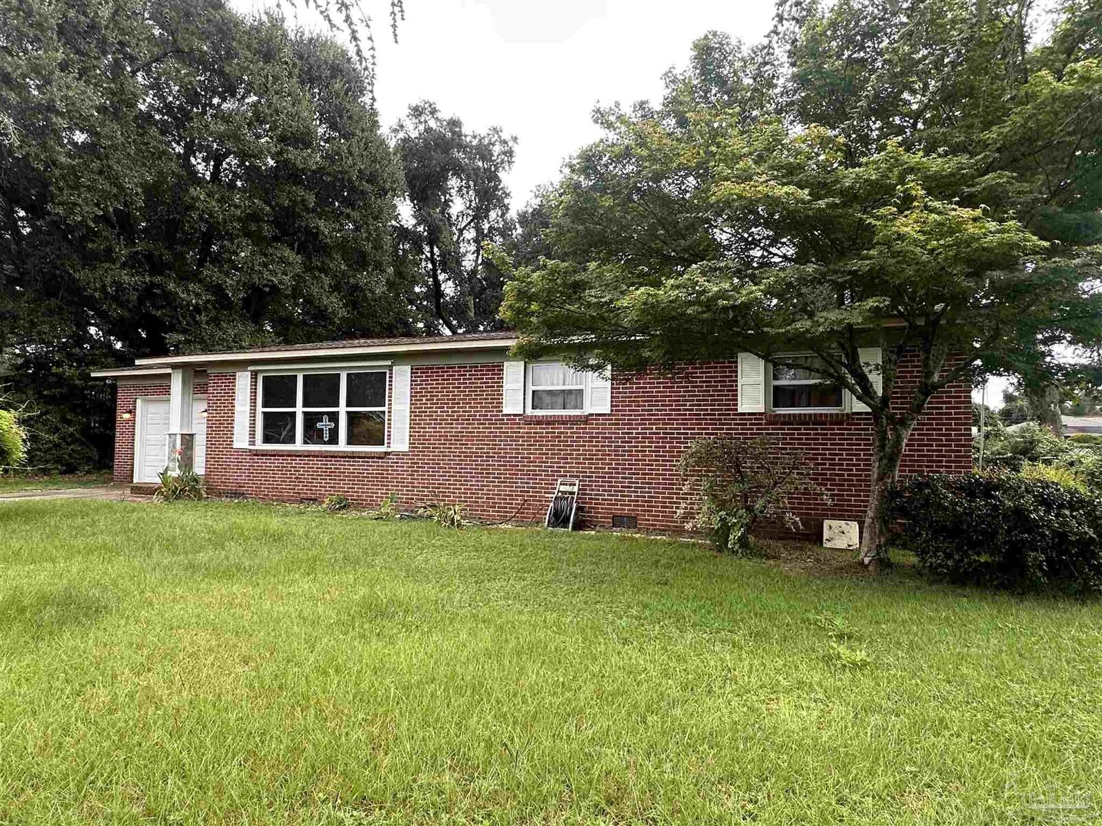Property Photo: 2345 Teate Ave FL 32504