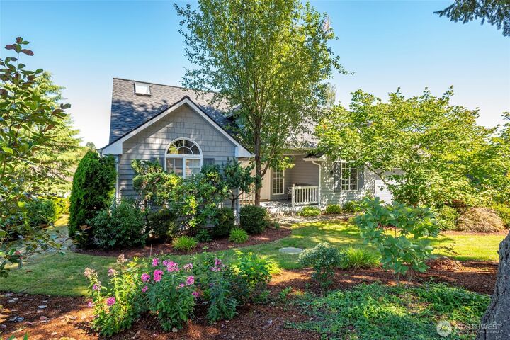Property Photo: 2465 Discovery Place WA 98260