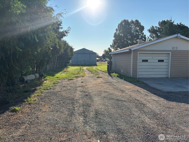 Property Photo: 813 Potato Hill Road SE WA 98837
