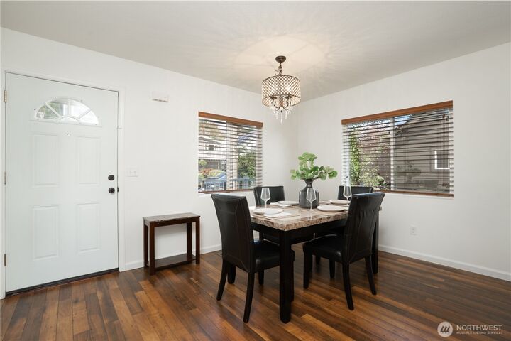 Property Photo: 4040 32nd Avenue SW WA 98126