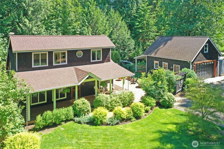 Property Photo: 11440 Olympic Terrace Avenue NE WA 98110