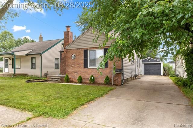 Property Photo: 17261 Anne Avenue MI 48101