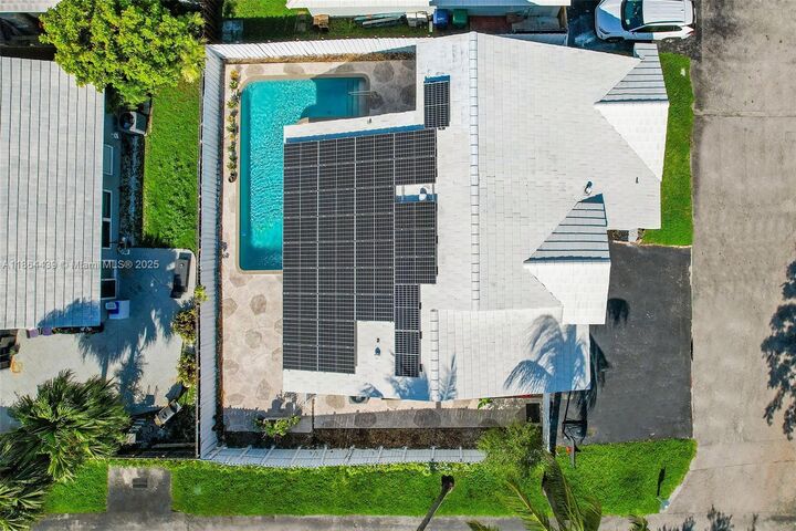 Property Photo:  11500 SW 60th Ter  FL 33173 