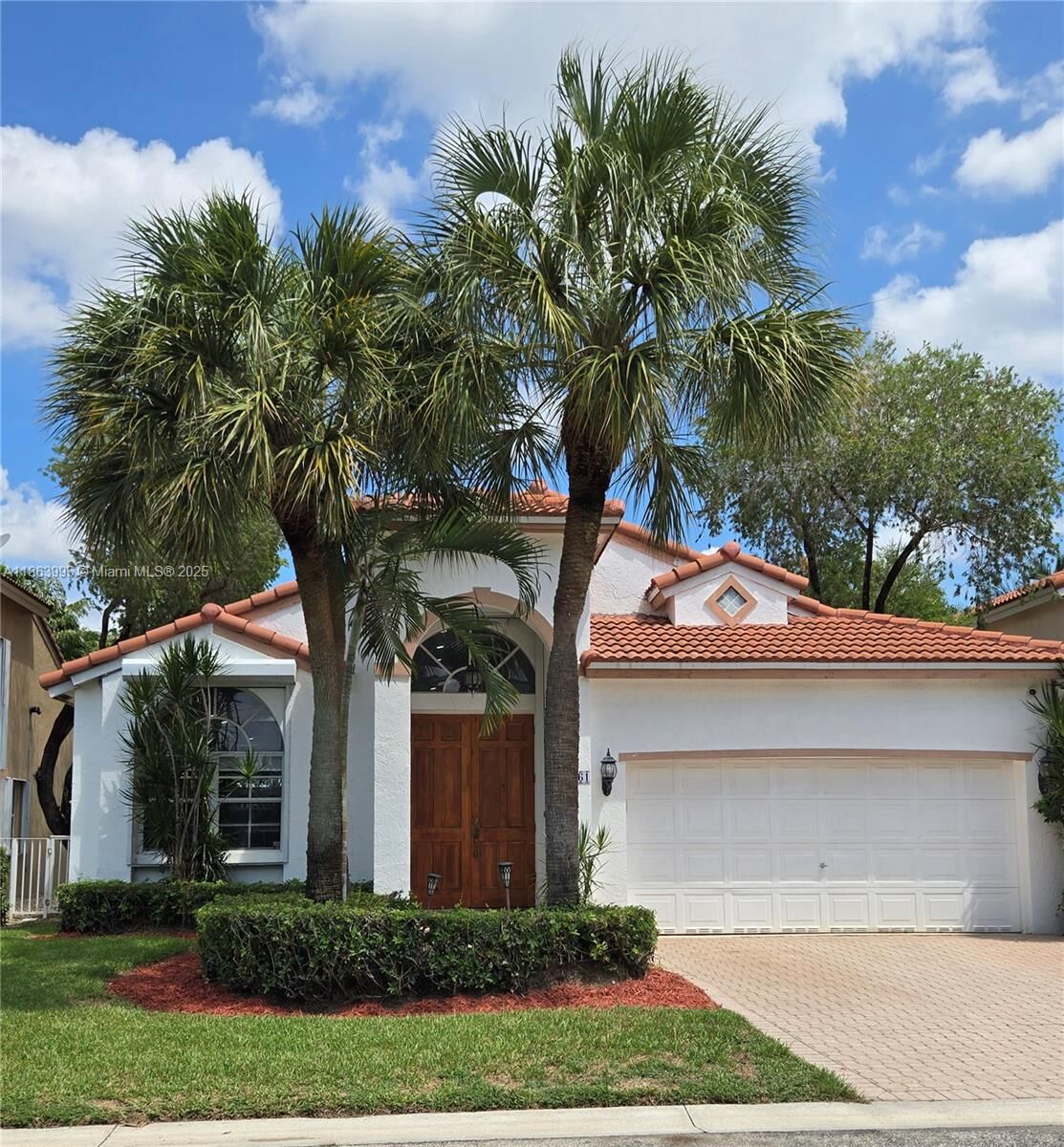 Property Photo:  15661 SW 16th Ct  FL 33027 