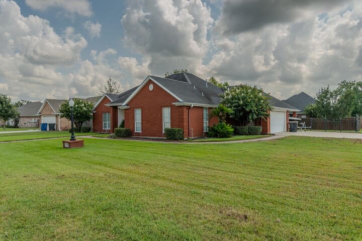 Property Photo: 193 Donald Street TX 77611