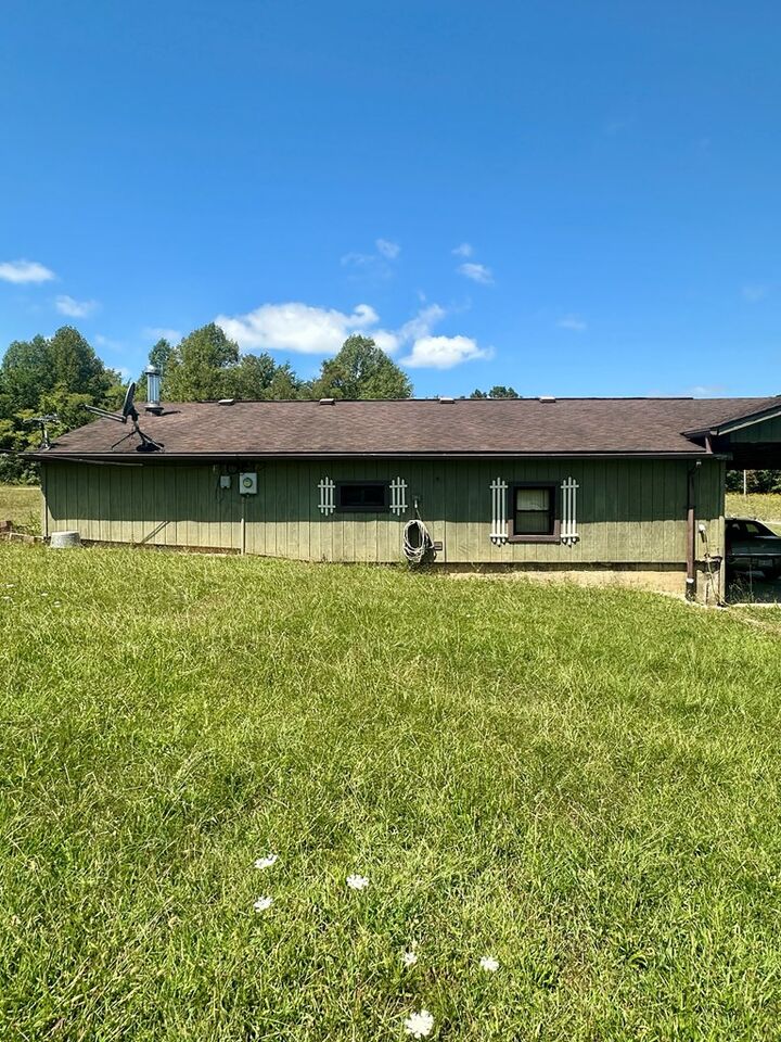 Property Photo: 1194 Beekman Ridge Road OH 45660