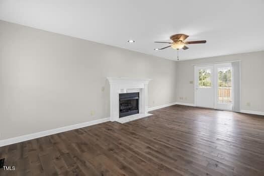 Property Photo: 604 Convexa Court NC 27591