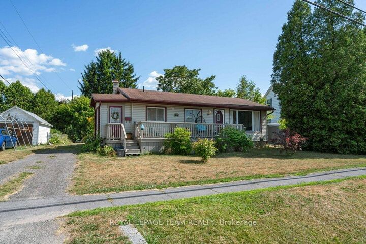 Photo de la propriété: 24 Beach Avenue ON K0E 1K0