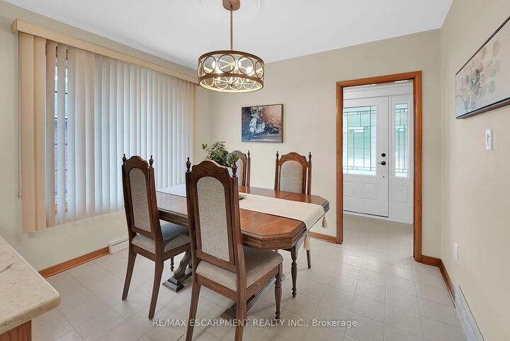 Property Photo:  50 Louth Street  ON L2S 2T4 