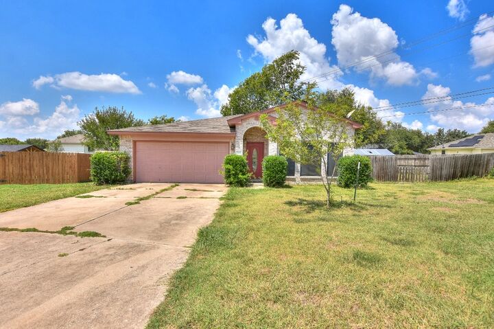 Property Photo: 3007 Crystal Cove TX 76574