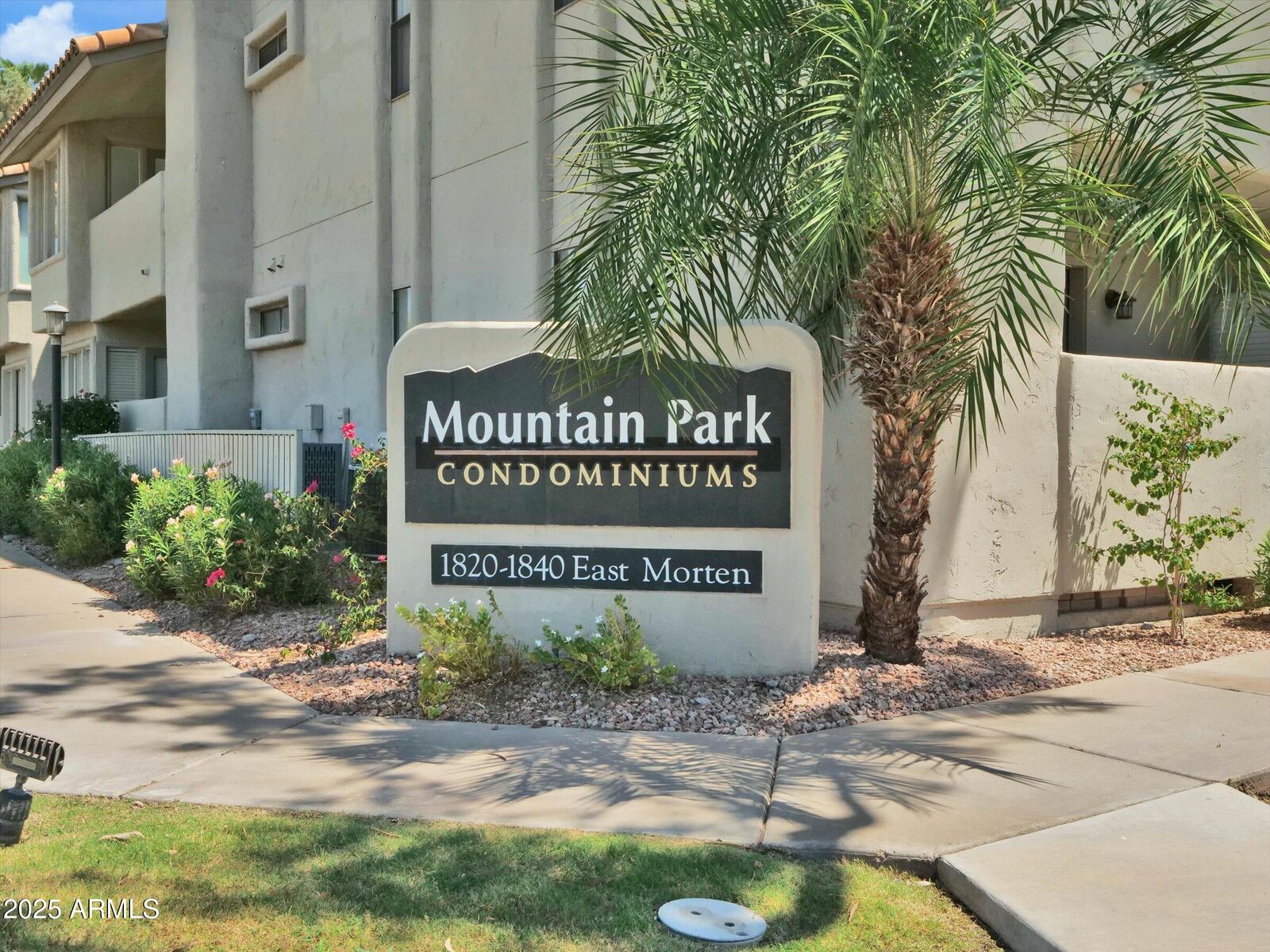 Property Photo: 1840 E Morten Avenue 239 AZ 85020