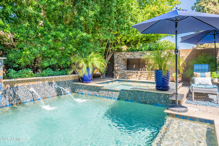 Property Photo: 904 E Mead Drive AZ 85249