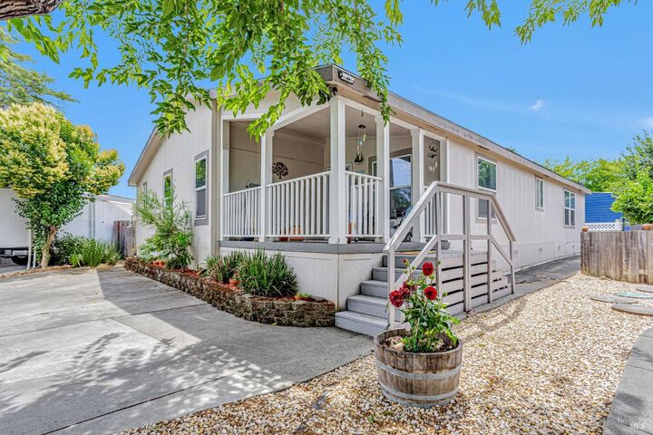 Property Photo: 817 Corte Azul Court 817 CA 94928