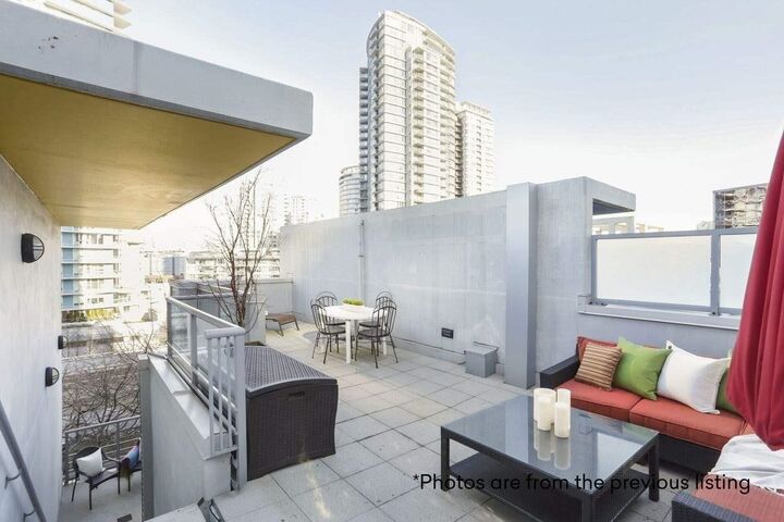 Property Photo: 112 Dunsmuir Street BC V6B 1X7