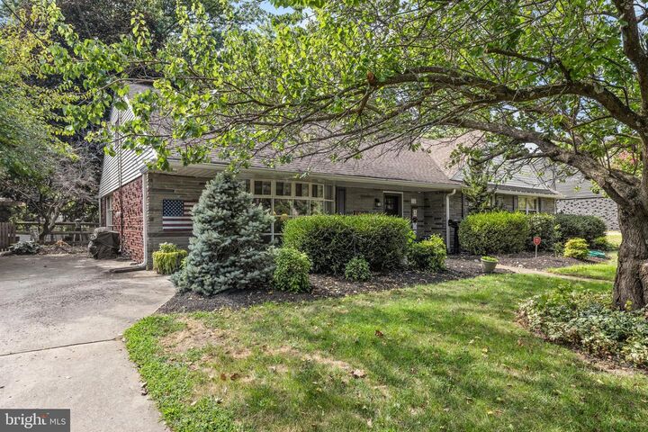 Property Photo: 12 Greenvale Road NJ 08057