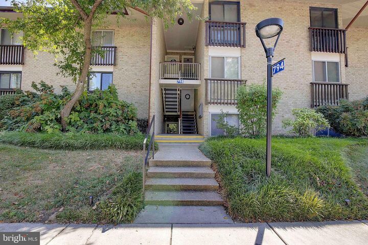 Property Photo:  794 Fairview Avenue C 794 C  MD 21403 
