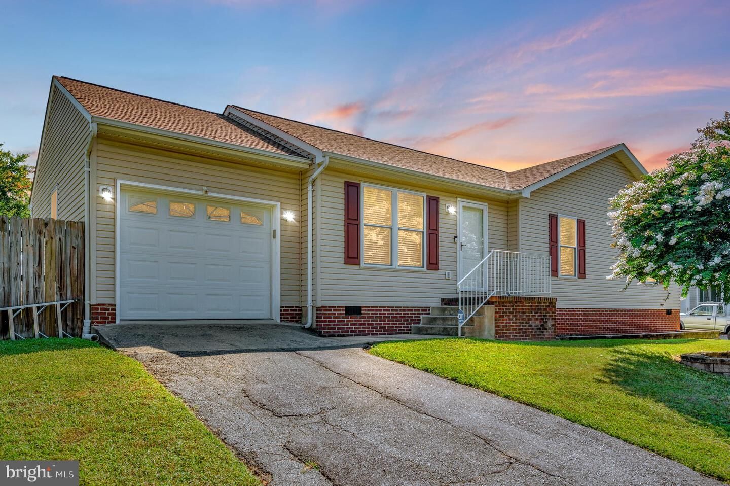 Property Photo: 10906 Peach Tree Drive VA 22407