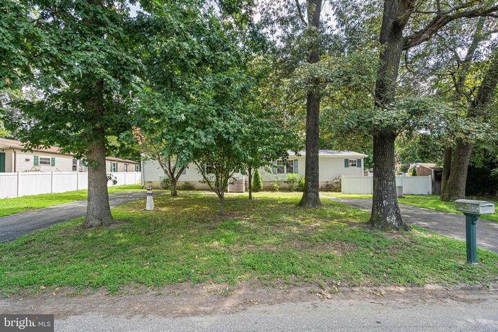 Property Photo: 30742 Long Leaf Road DE 19939