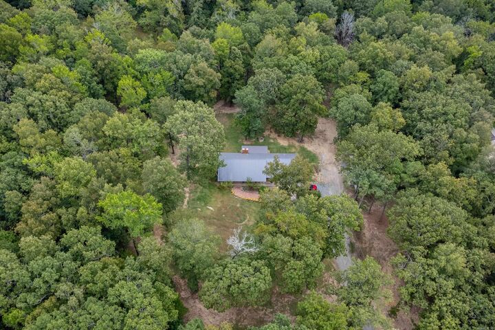 Property Photo: 20201 Running Creek Dr AR 72211
